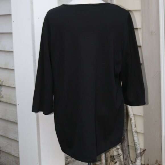 Avenue Plus Size Black Keyhole w Shell Buttons 3/4 Sleeve Knit Tunic Sz 14/16 - Picture 5 of 6